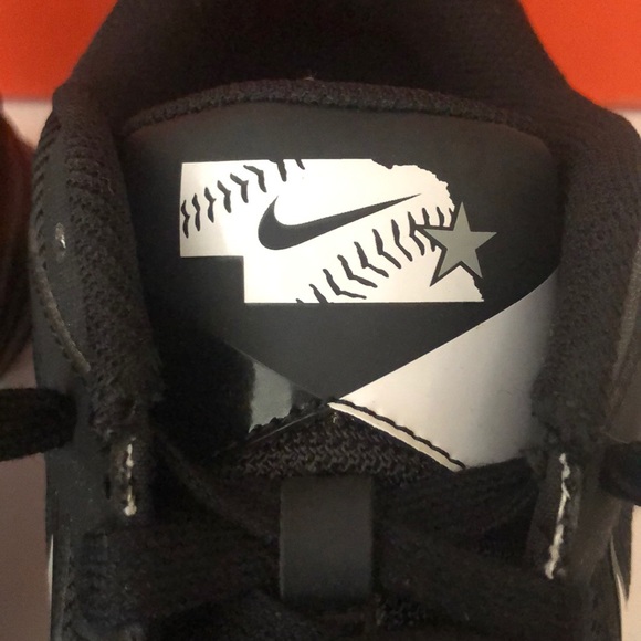 NWT Special Edition CWS Omaha baseball cleats - Picture 2 of 8